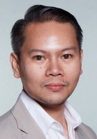 Picture of Job Dumapig, MD